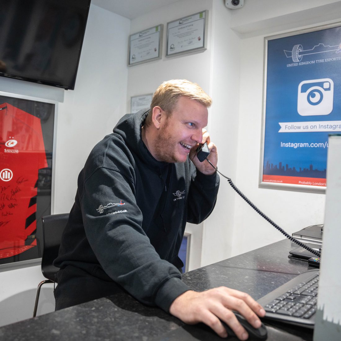 UK Tyres Reception on the phone