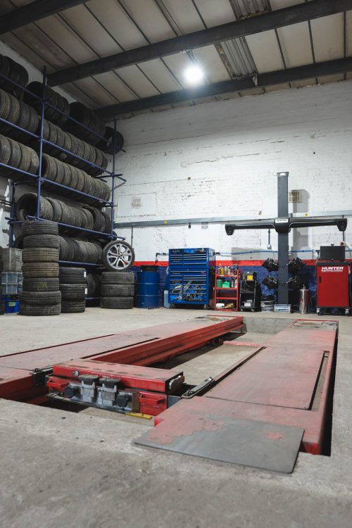 UK Tyres fitting depot