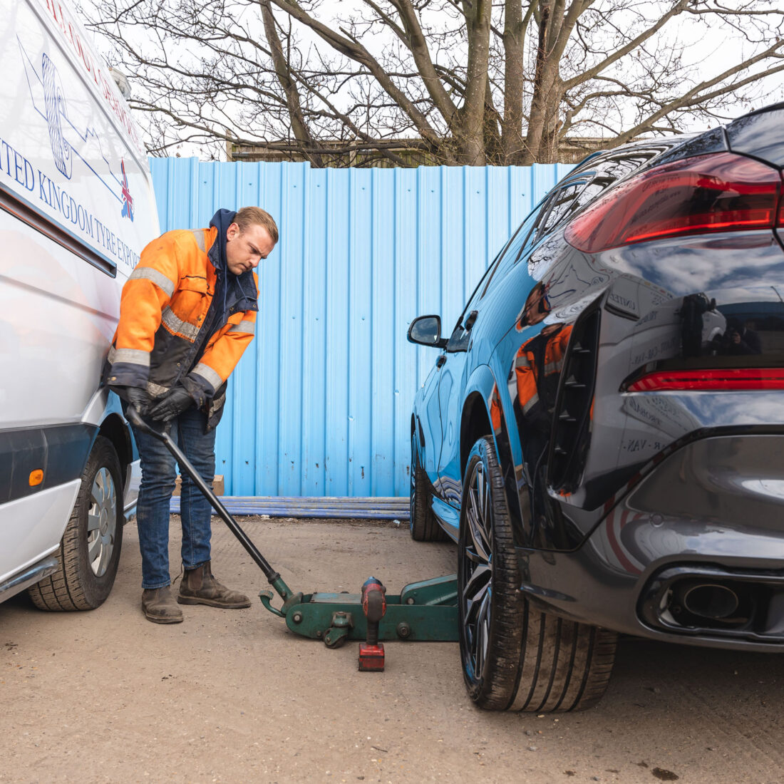BMW X6 Serving at UK Tyres